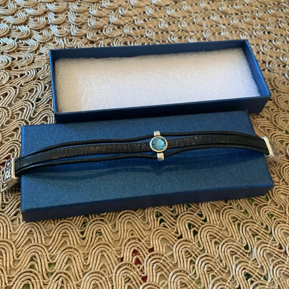 Women’s Small Black Leather Triple Strand Bracelet Magnetic Clasp and Blue Stone - Picture 6 of 9